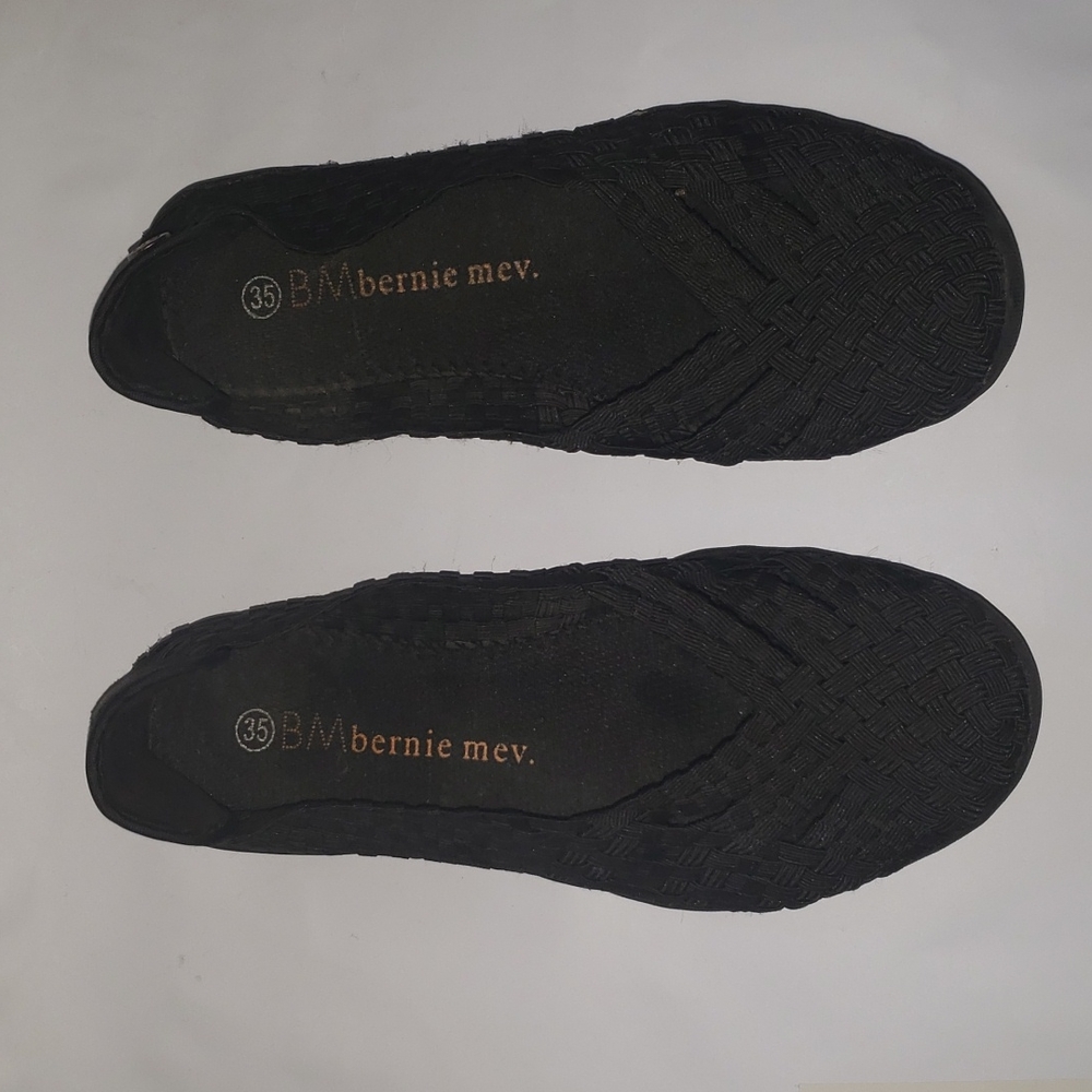 BM Bernie Mev Black Woven Round Toe Flat Slip On - Picture 10 of 11